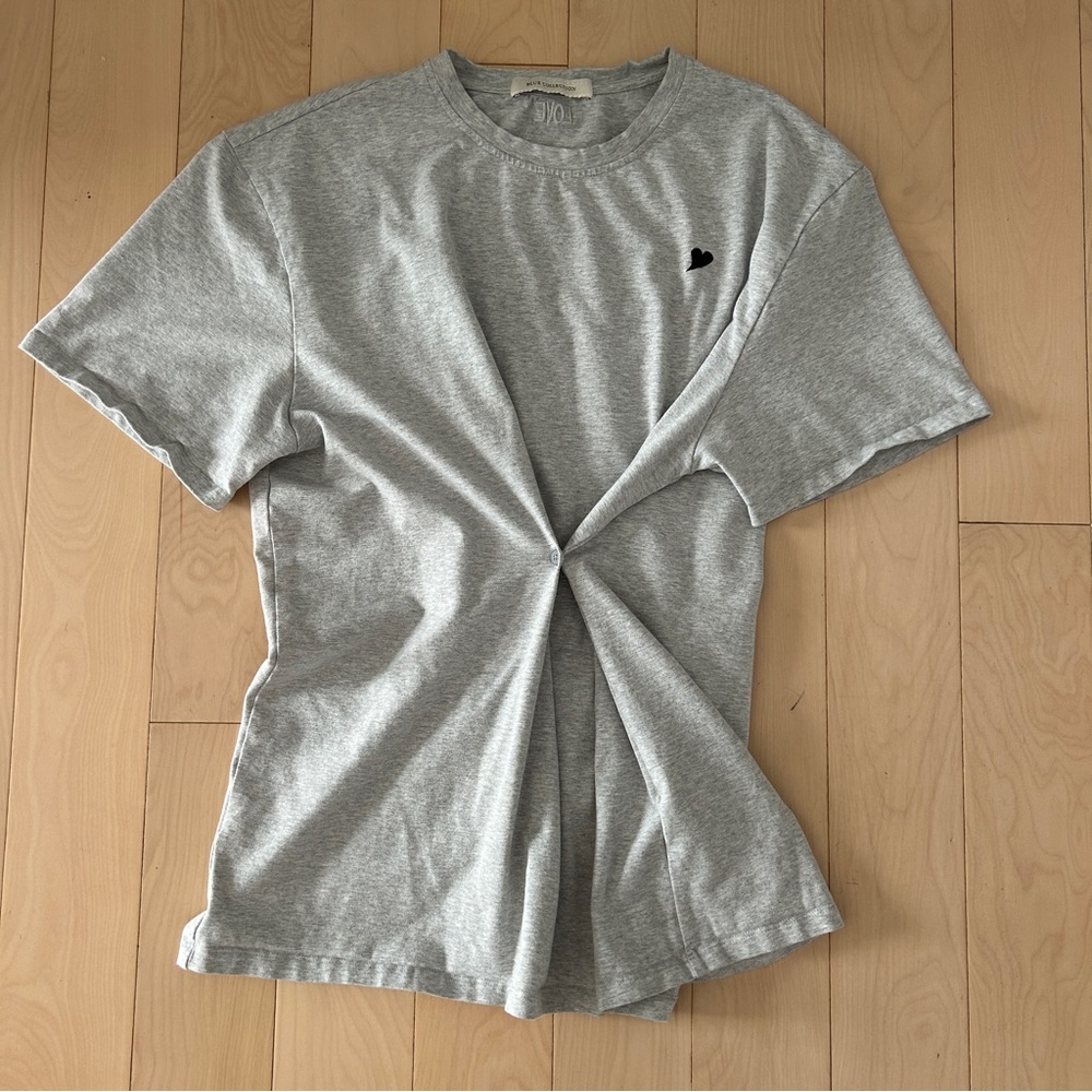 Blue Collection Gray Wrap Heart Tshirt